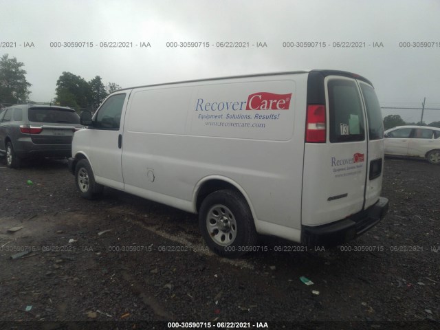 Photo 2 VIN: 1GCUGADX4A1104934 - CHEVROLET EXPRESS CARGO VAN 