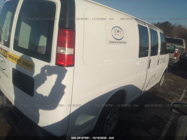 Photo 3 VIN: 1GCUGADX4A1166933 - CHEVROLET EXPRESS CARGO VAN 