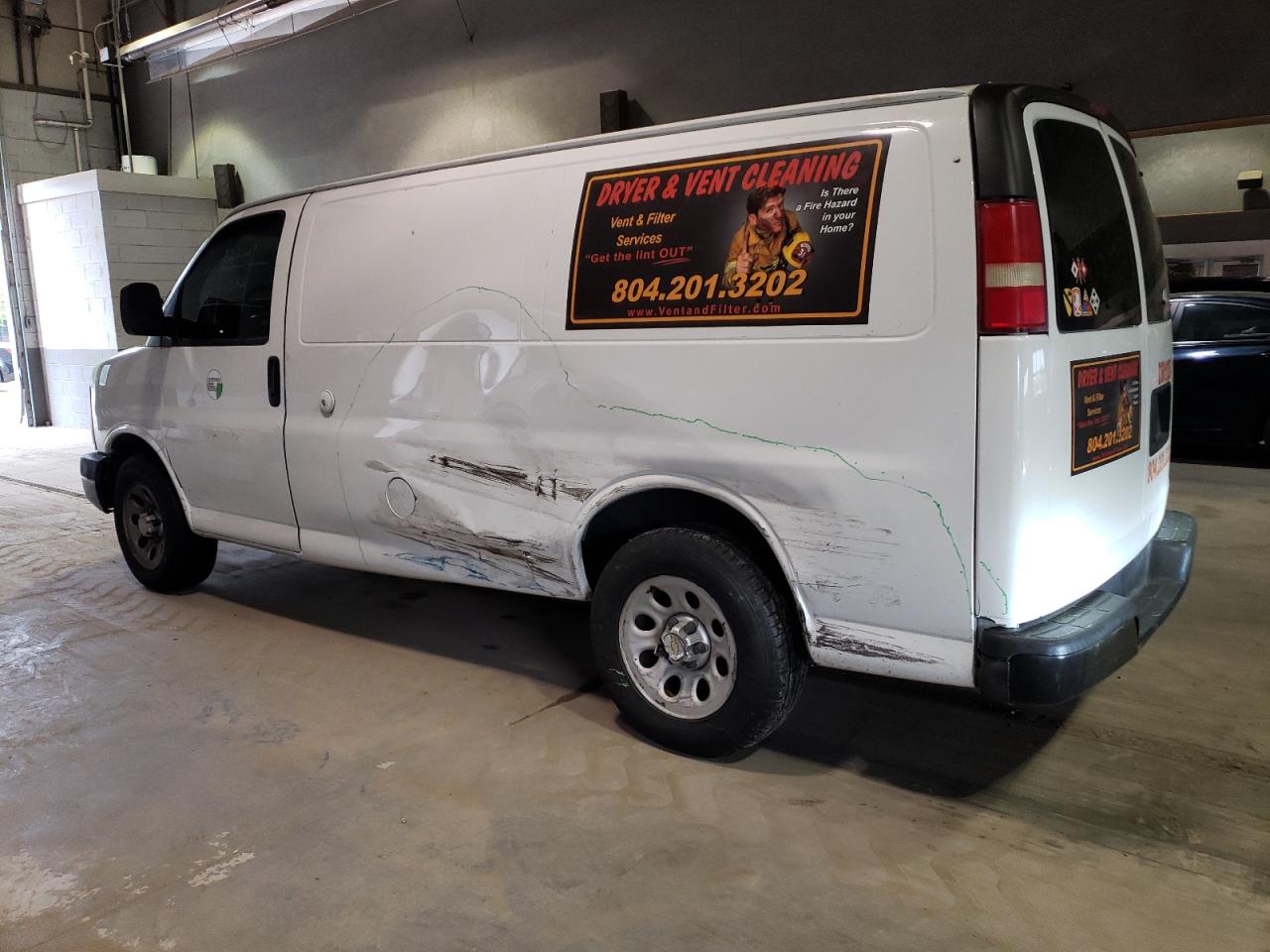 Photo 1 VIN: 1GCUGADX5A1162342 - CHEVROLET EXPRESS 