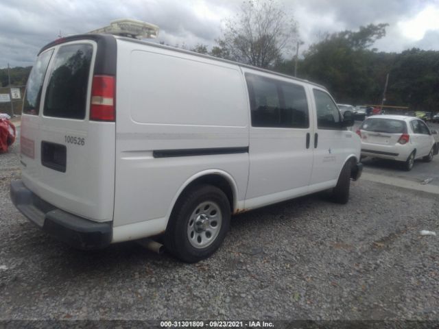 Photo 3 VIN: 1GCUHAD4XA1106612 - CHEVROLET EXPRESS CARGO VAN 