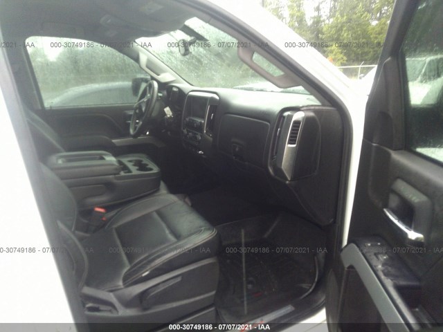 Photo 4 VIN: 1GCUKREC1HF122068 - CHEVROLET SILVERADO 1500 