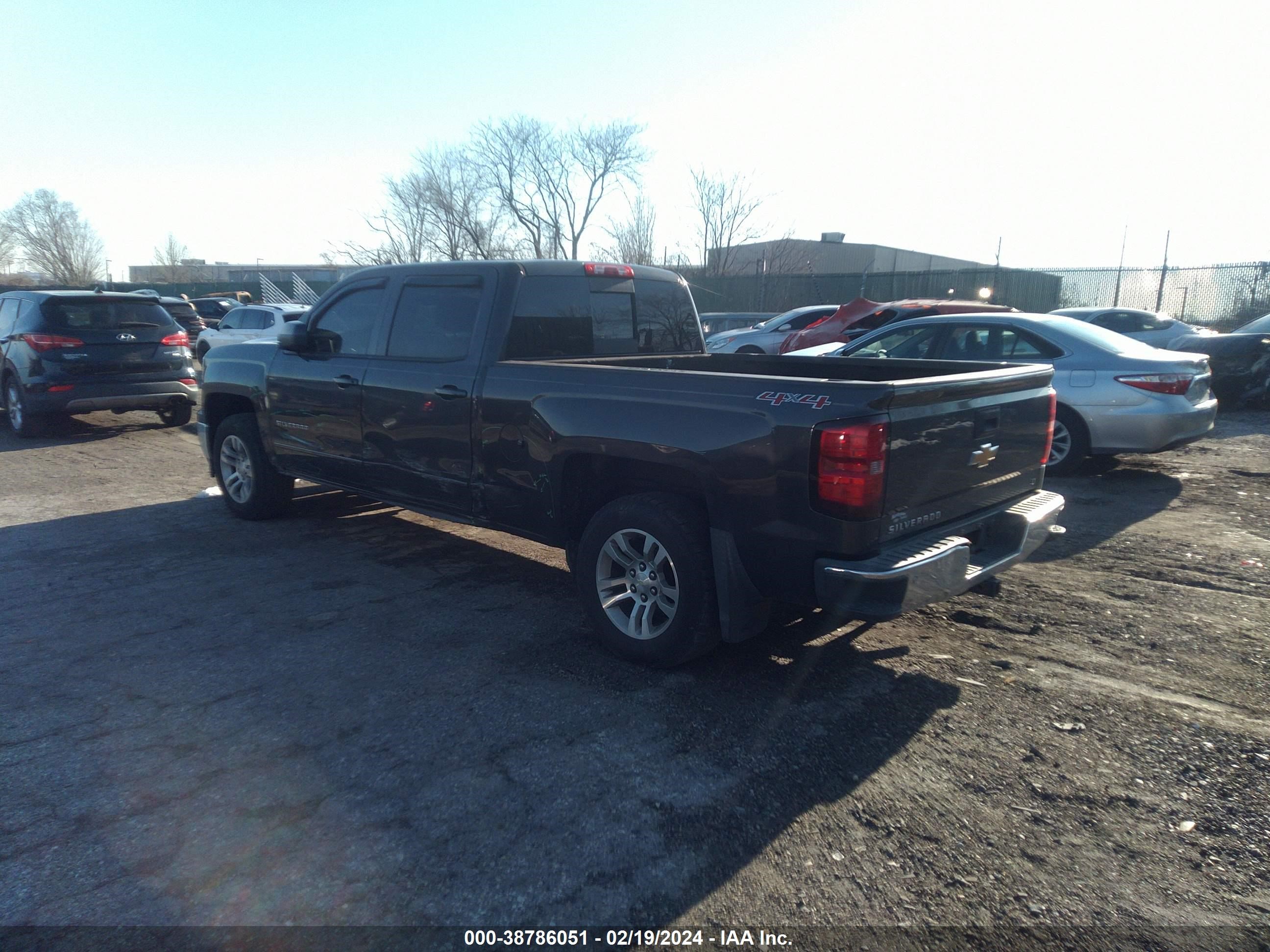 Photo 2 VIN: 1GCUKREC3FF197836 - CHEVROLET SILVERADO 