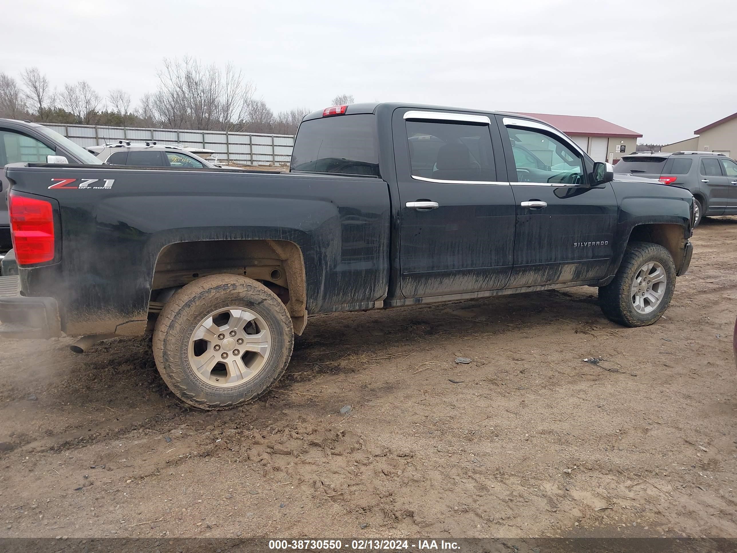 Photo 12 VIN: 1GCUKREC8JF187909 - CHEVROLET SILVERADO 