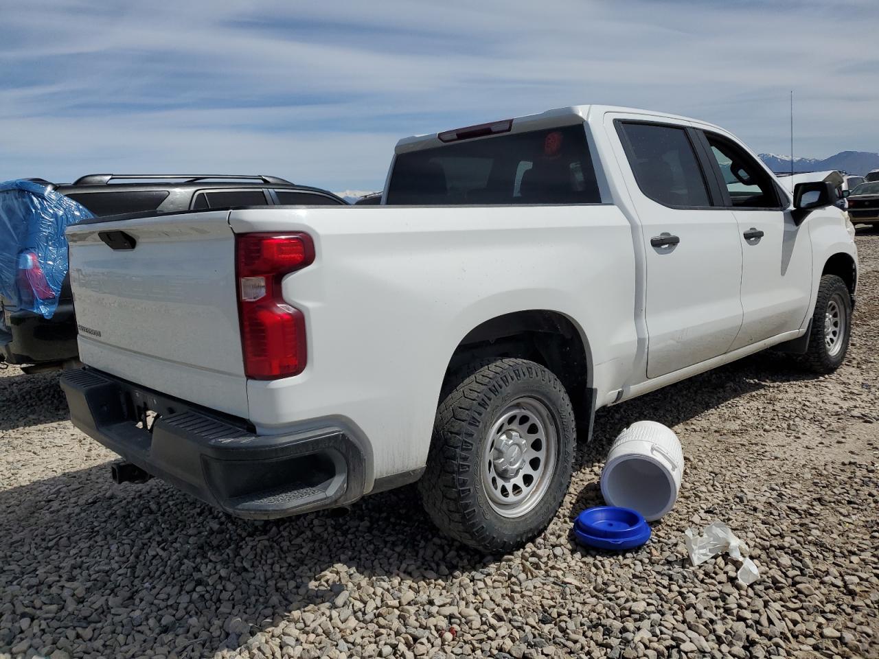 Photo 2 VIN: 1GCUYAEF2KZ236936 - CHEVROLET SILVERADO 