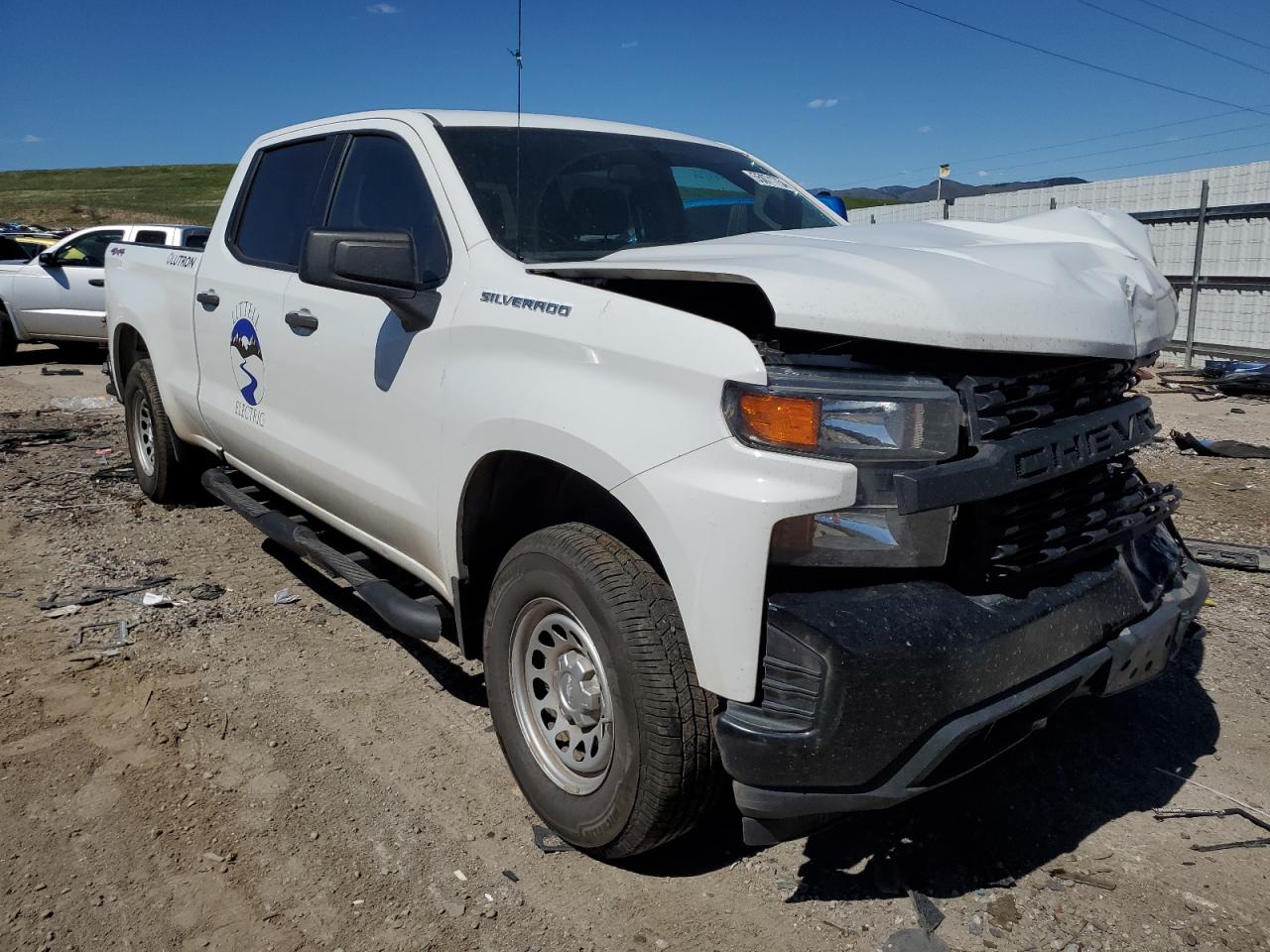 Photo 3 VIN: 1GCUYAEF8KZ429026 - CHEVROLET SILVERADO 