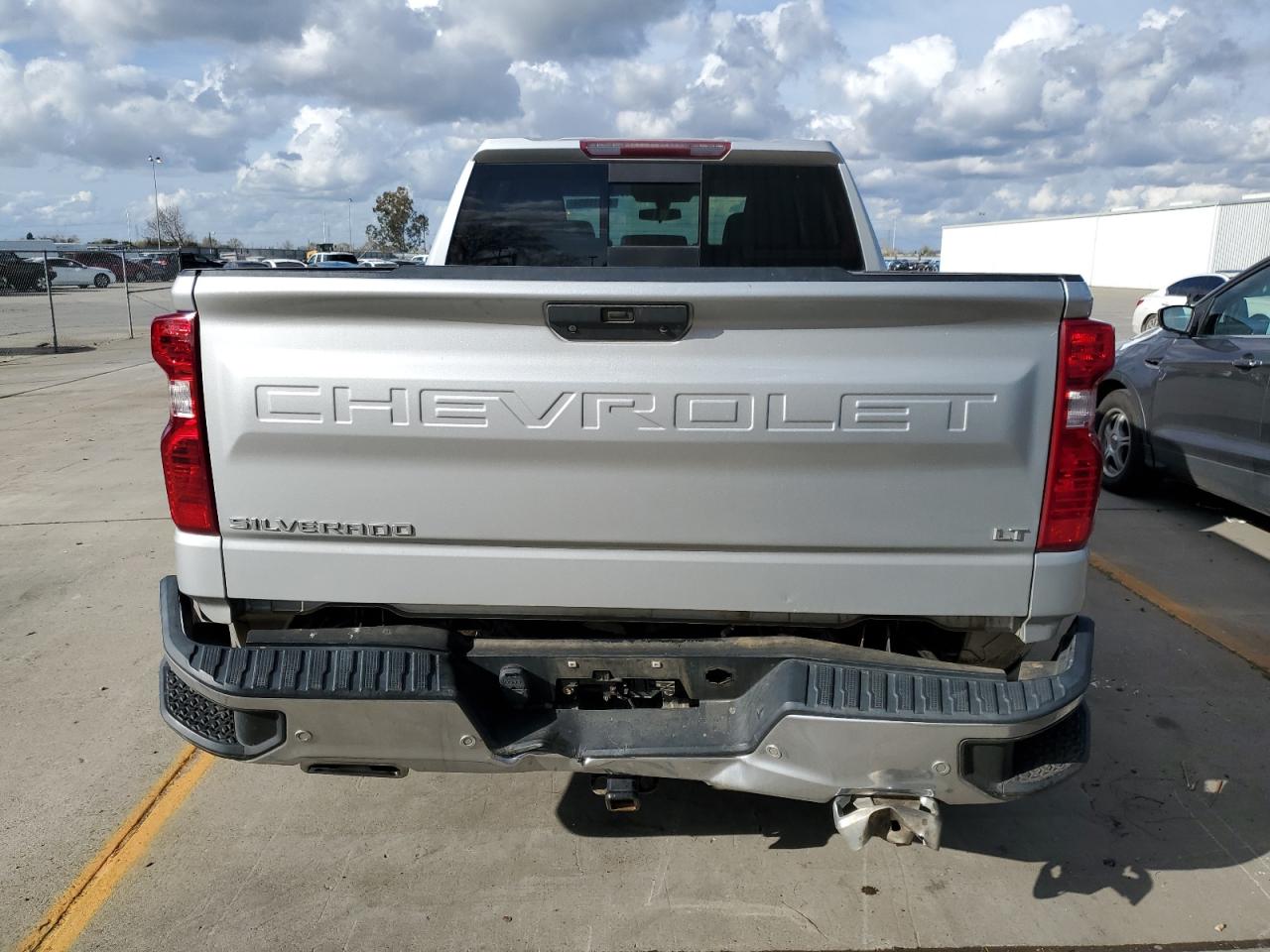 Photo 5 VIN: 1GCUYDED1KZ408082 - CHEVROLET SILVERADO 