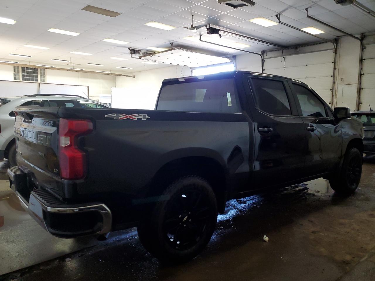 Photo 2 VIN: 1GCUYDED1LZ204626 - CHEVROLET SILVERADO 