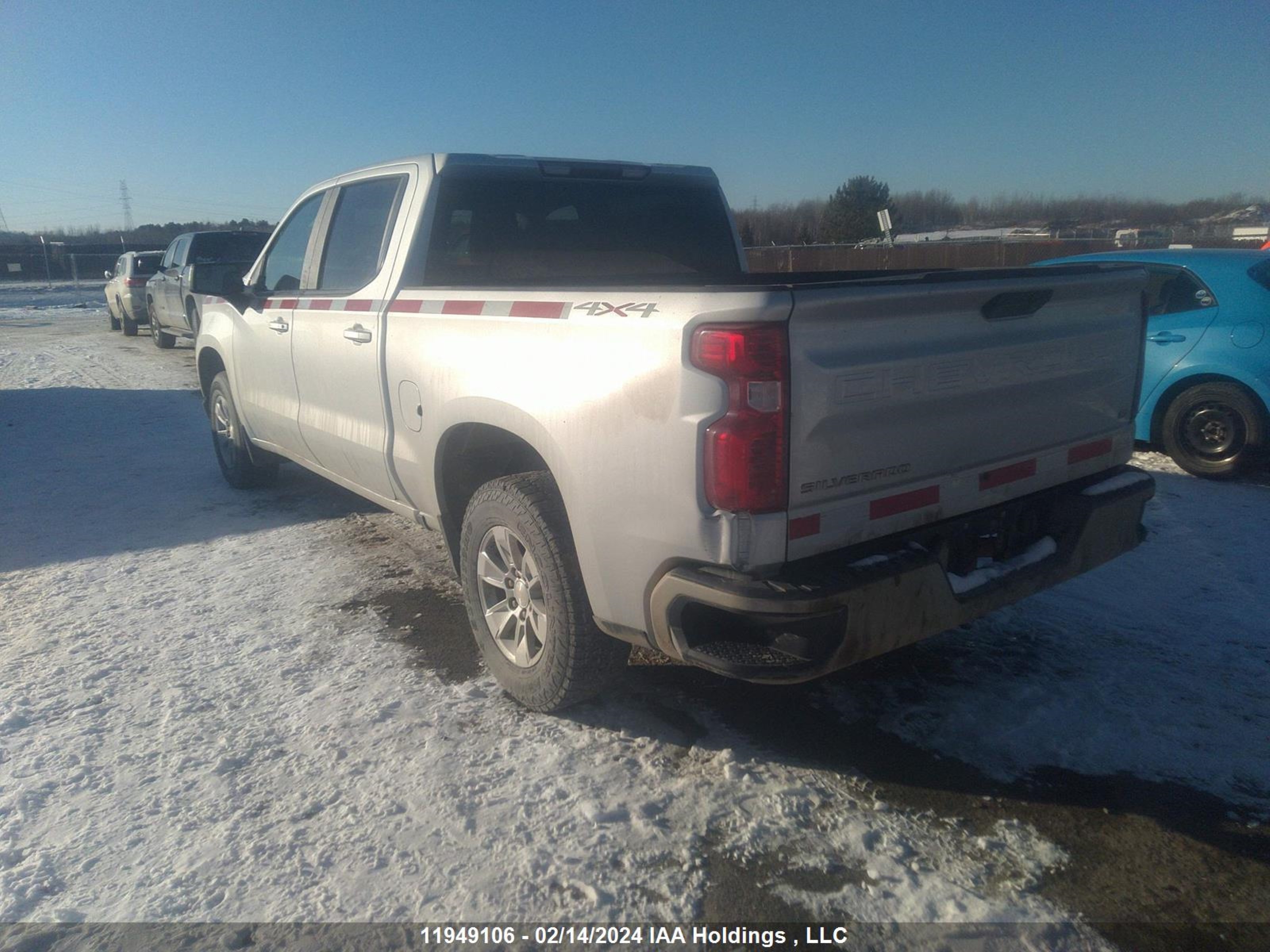 Photo 2 VIN: 1GCUYDED3LZ207527 - CHEVROLET SILVERADO 