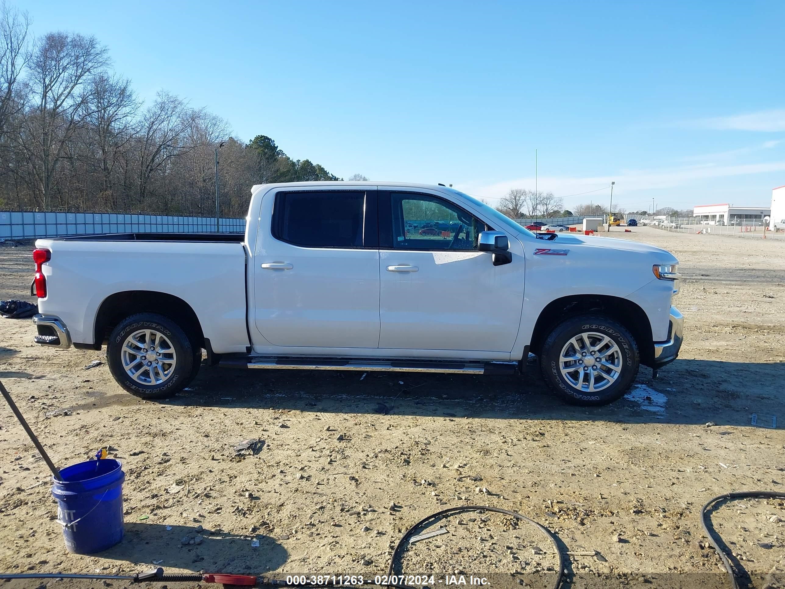 Photo 12 VIN: 1GCUYDED4LZ342399 - CHEVROLET SILVERADO 