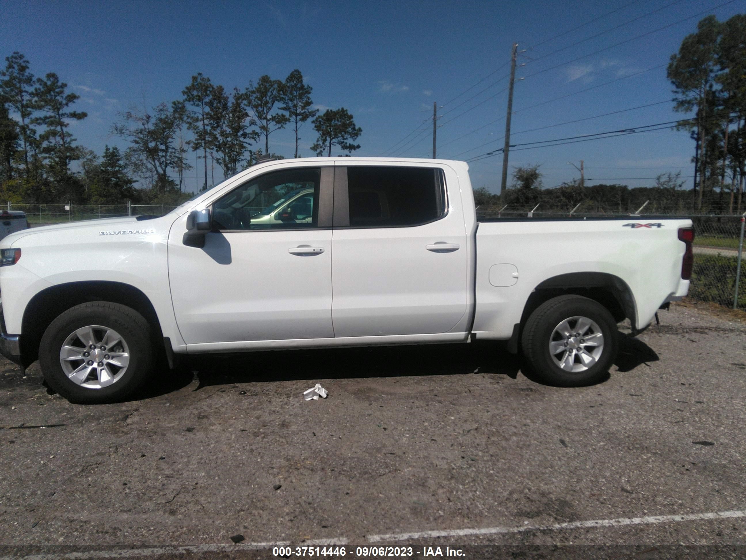 Photo 14 VIN: 1GCUYDED9MZ239982 - CHEVROLET SILVERADO 