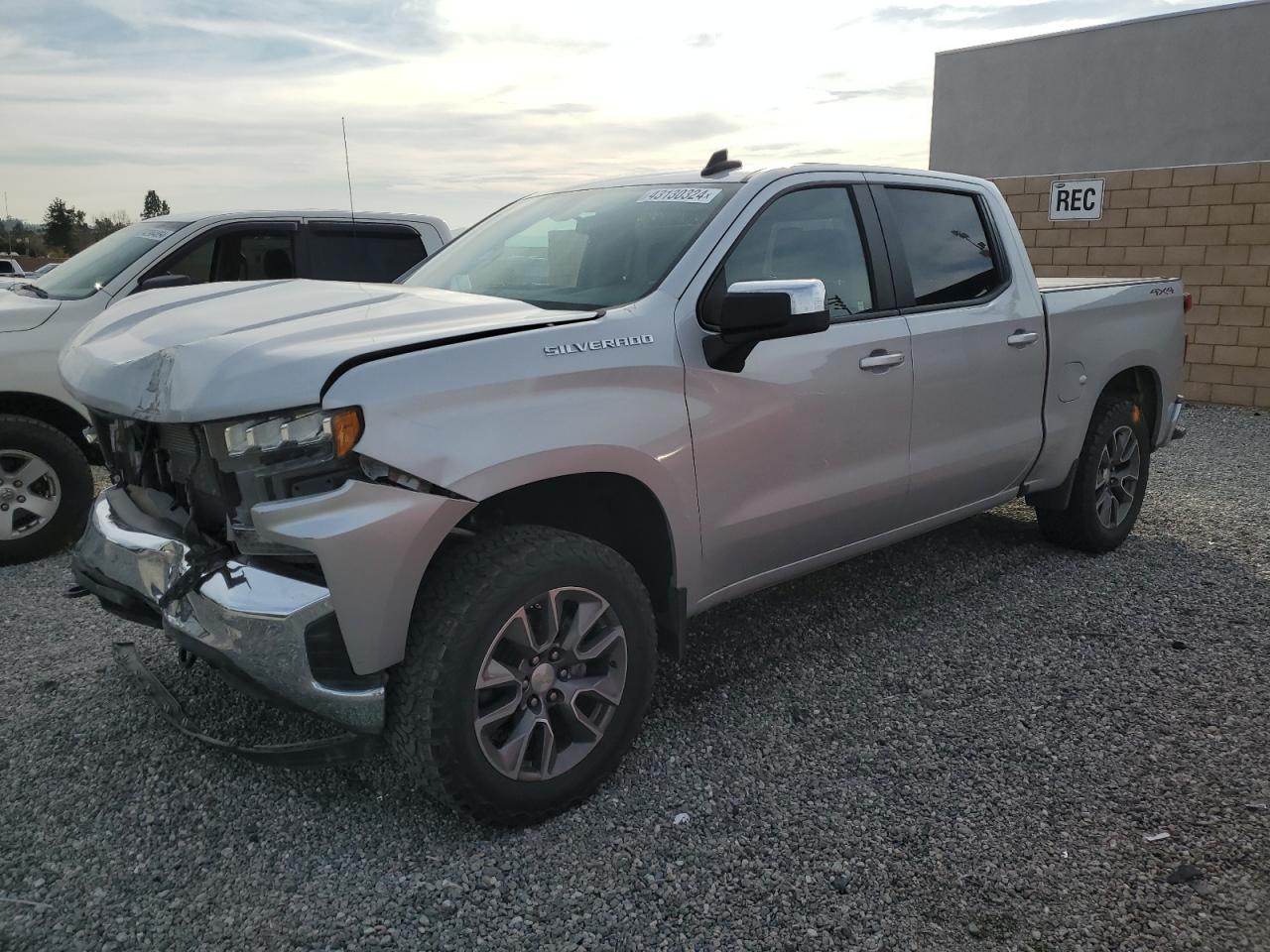 Photo 0 VIN: 1GCUYDEDXKZ130511 - CHEVROLET SILVERADO 