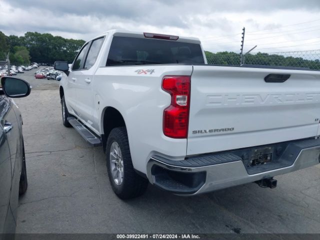 Photo 2 VIN: 1GCUYDET7MZ261499 - CHEVROLET SILVERADO 