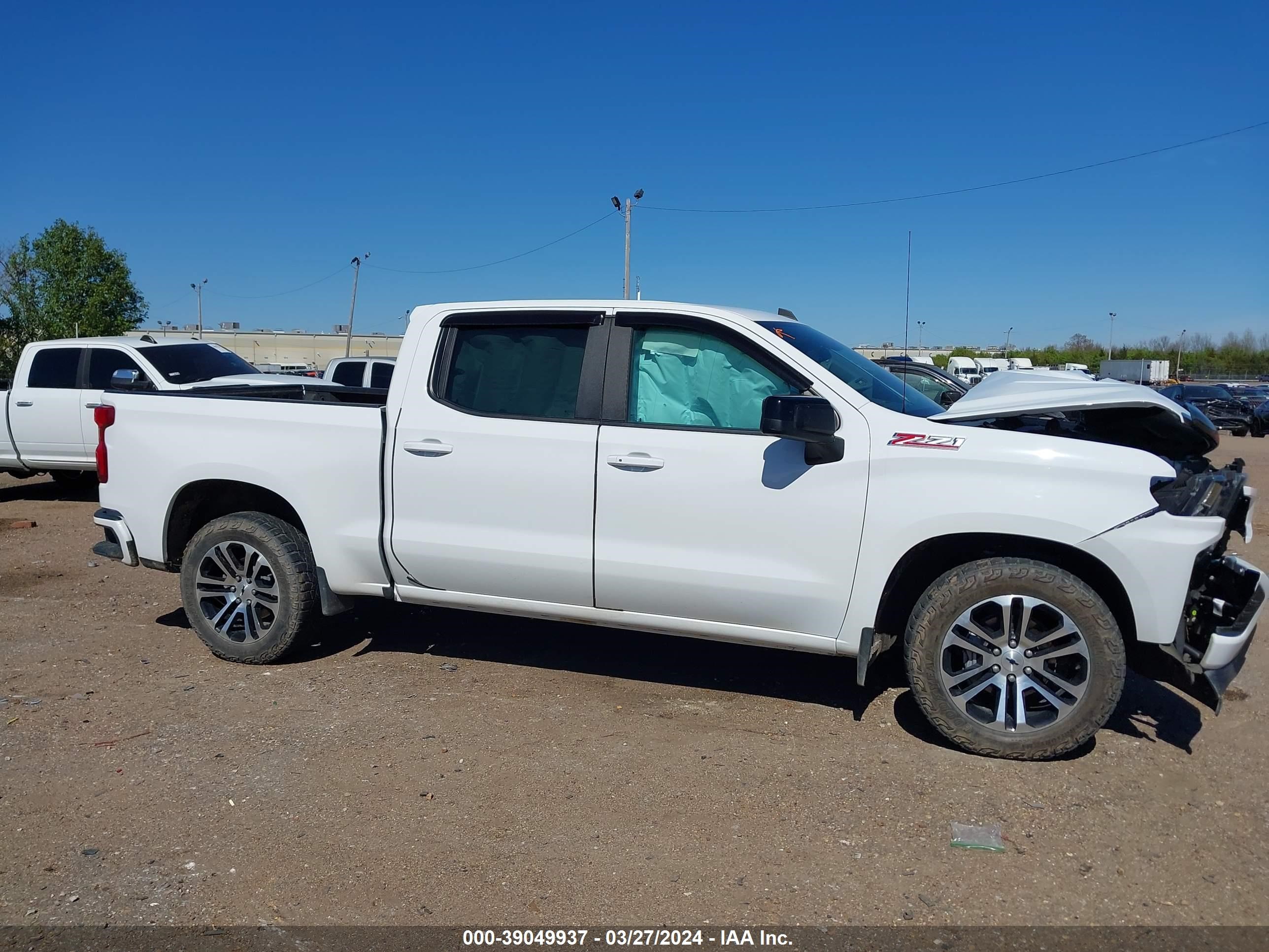 Photo 12 VIN: 1GCUYEED0MZ176261 - CHEVROLET SILVERADO 