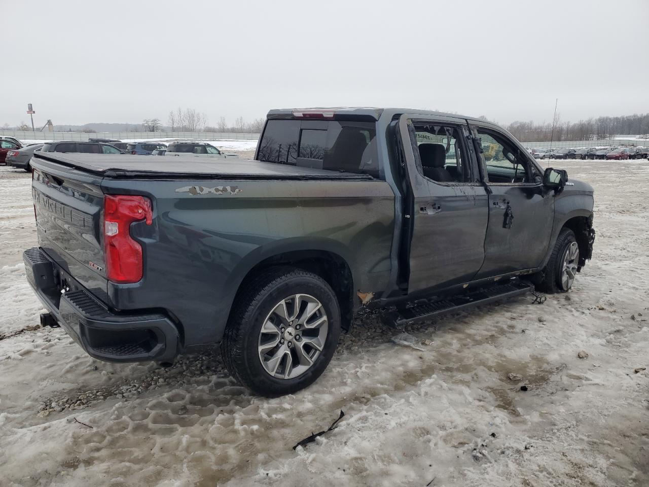 Photo 2 VIN: 1GCUYEED0MZ219769 - CHEVROLET SILVERADO 