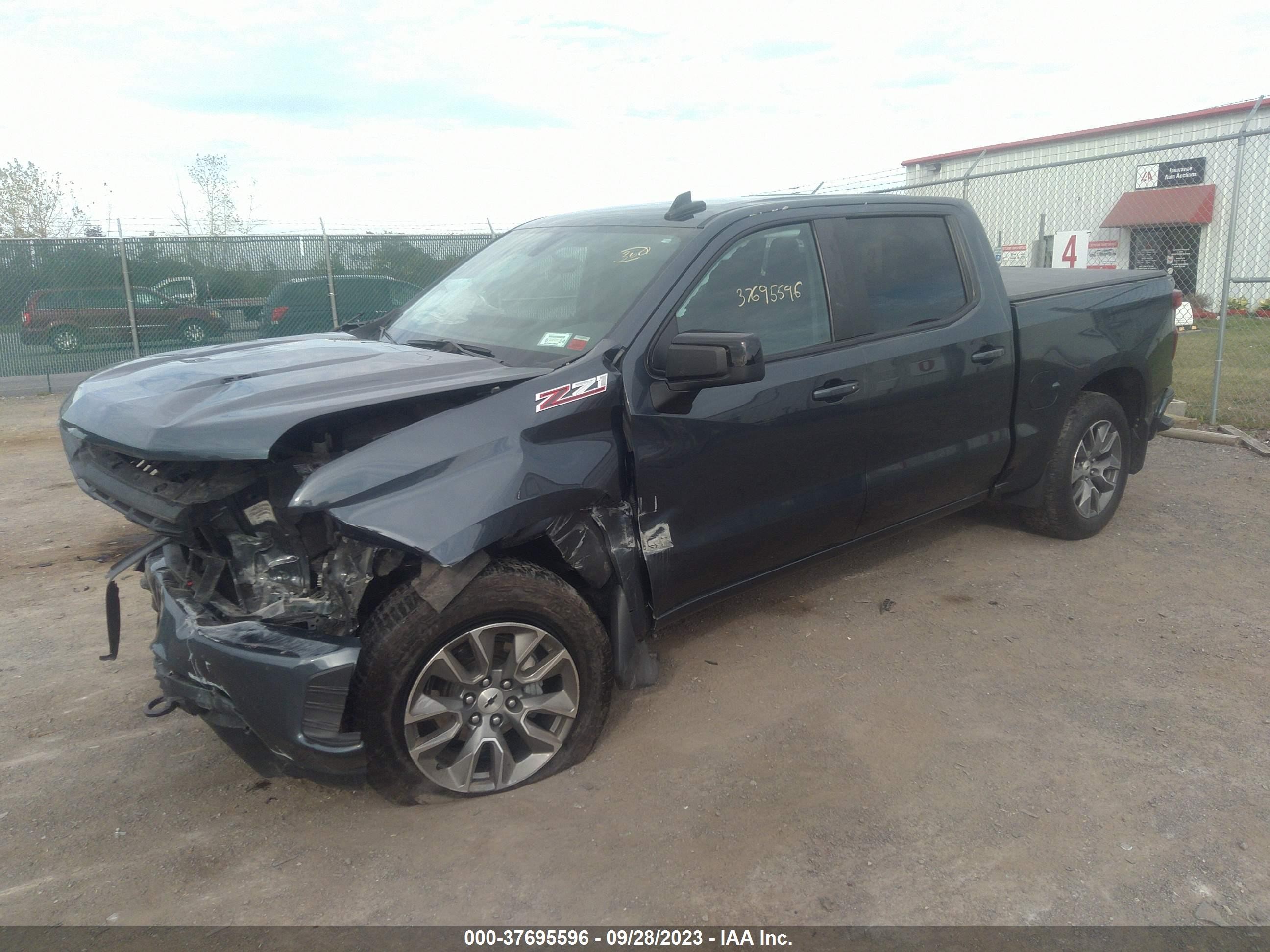 Photo 1 VIN: 1GCUYEEL0MZ288467 - CHEVROLET SILVERADO 