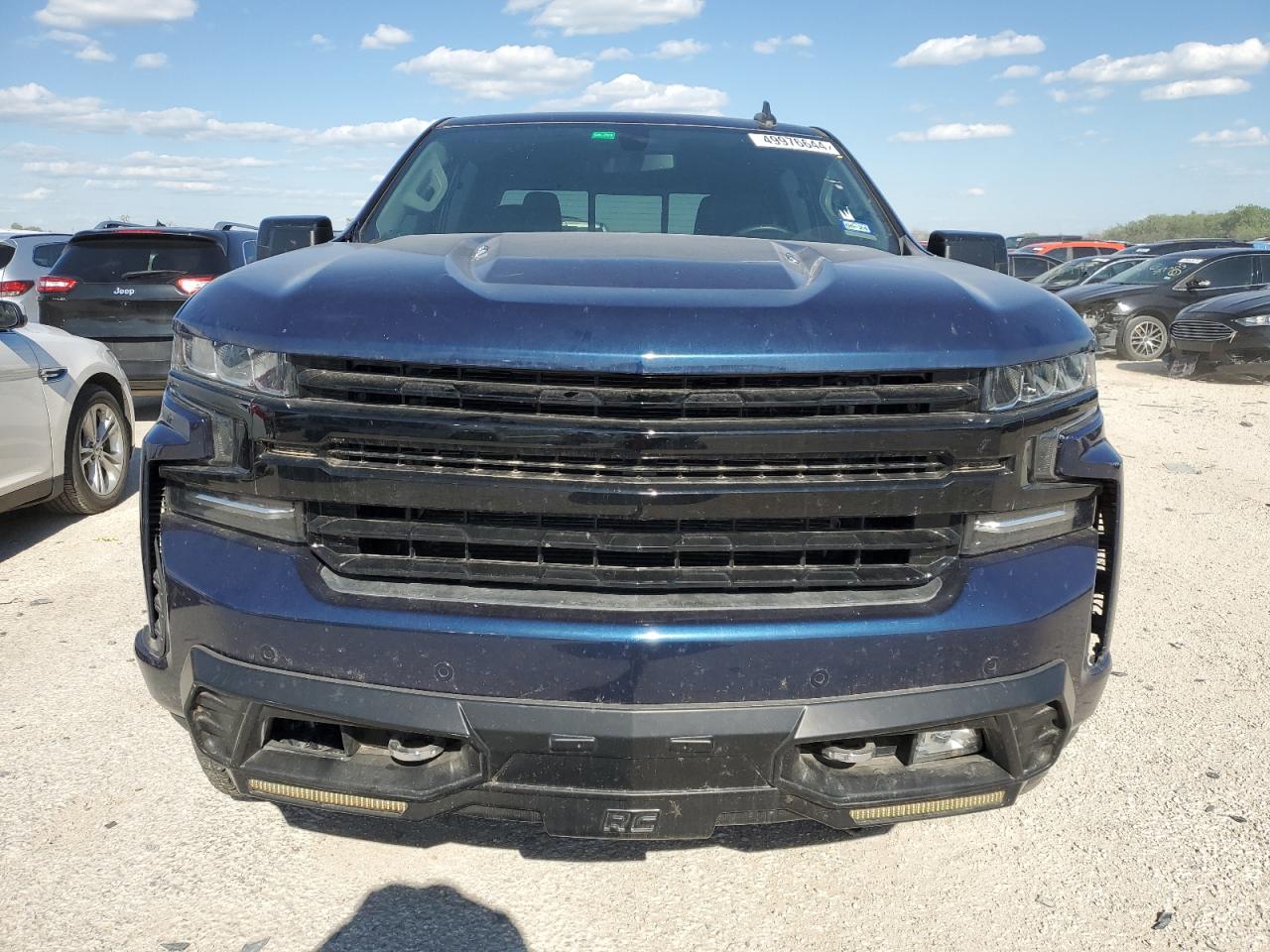 Photo 4 VIN: 1GCUYEEL5MZ283359 - CHEVROLET SILVERADO 