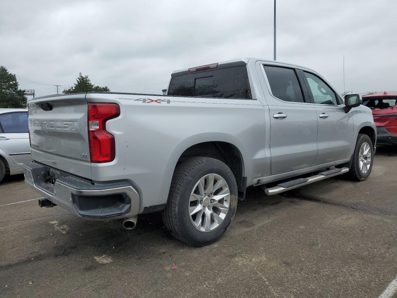 Photo 2 VIN: 1GCUYGEDXKZ142675 - CHEVROLET SILVERADO 