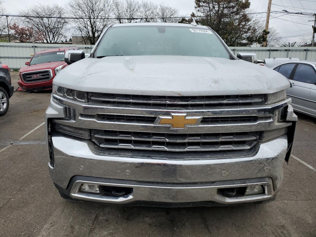 Photo 4 VIN: 1GCUYGEDXKZ142675 - CHEVROLET SILVERADO 