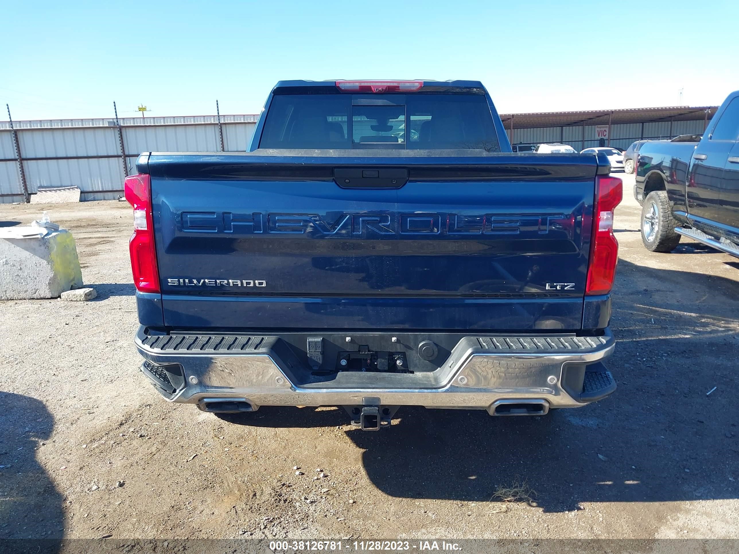 Photo 16 VIN: 1GCUYGEL5MZ144487 - CHEVROLET SILVERADO 