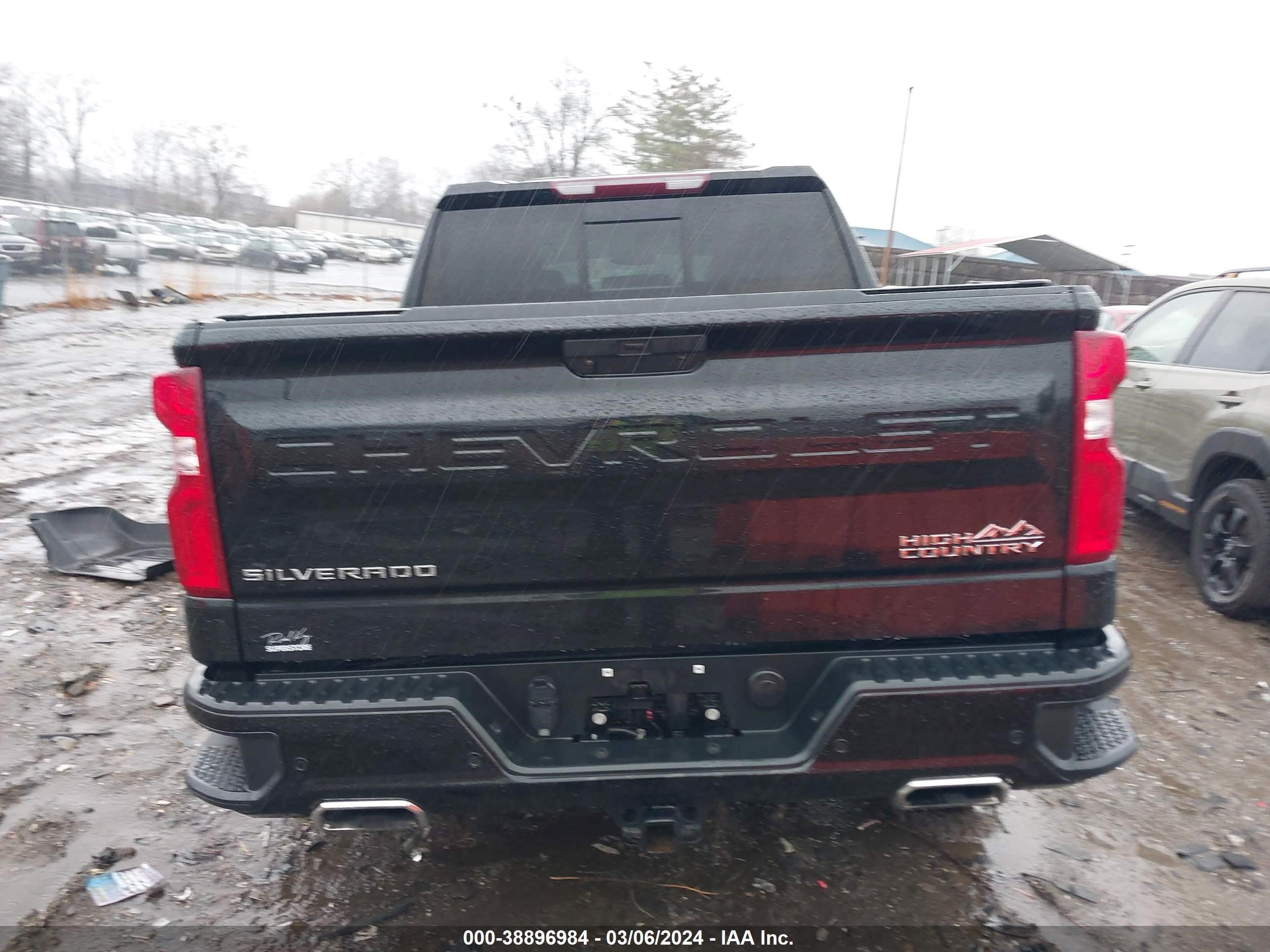 Photo 15 VIN: 1GCUYHEL6KZ228434 - CHEVROLET SILVERADO 