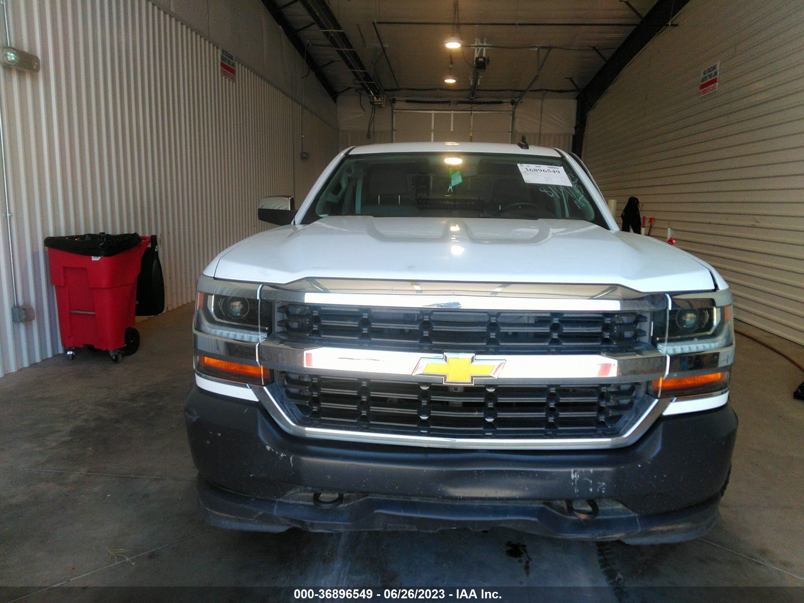 Photo 10 VIN: 1GCVKNEC0HZ329899 - CHEVROLET SILVERADO 