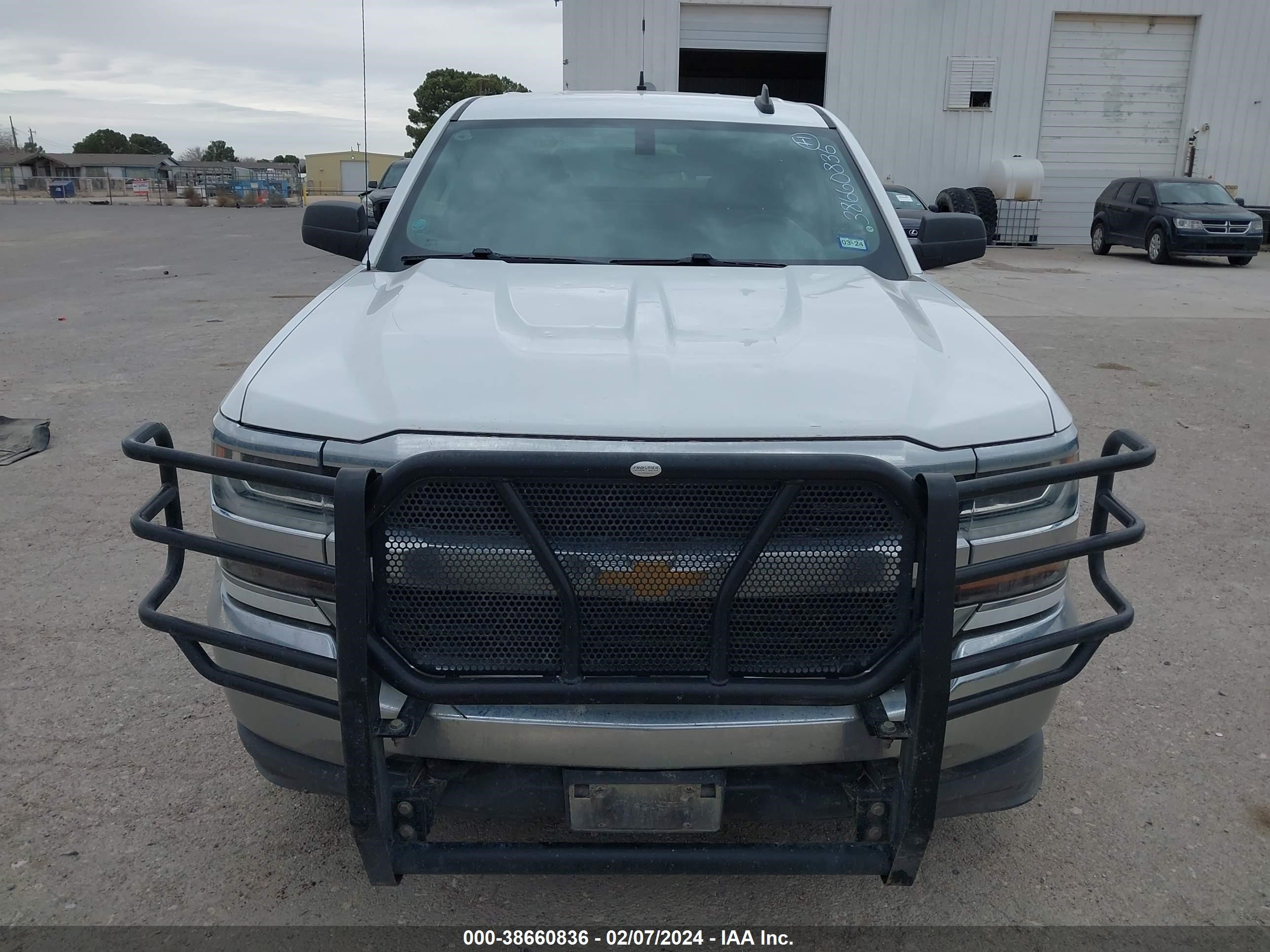 Photo 5 VIN: 1GCVKNEC0JZ236919 - CHEVROLET SILVERADO 