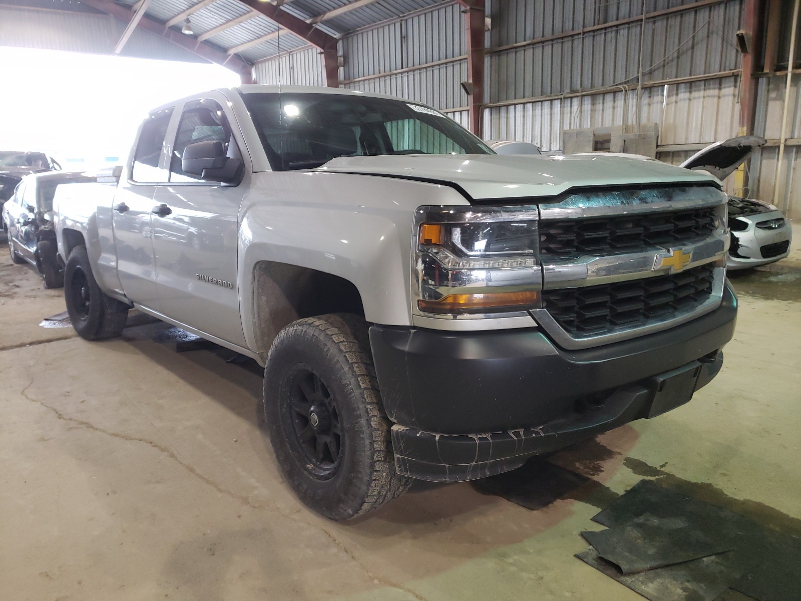 Photo 0 VIN: 1GCVKNEC3GZ358828 - CHEVROLET SILVERADO 