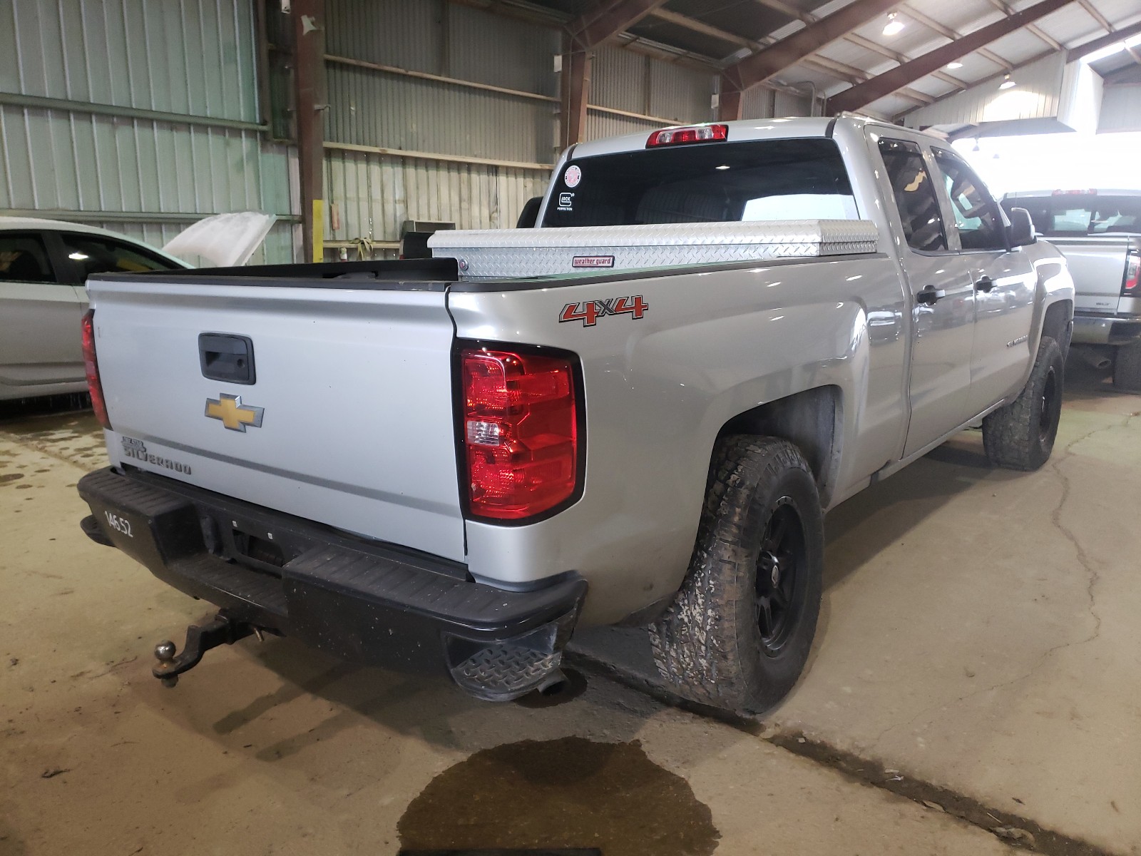 Photo 3 VIN: 1GCVKNEC3GZ358828 - CHEVROLET SILVERADO 