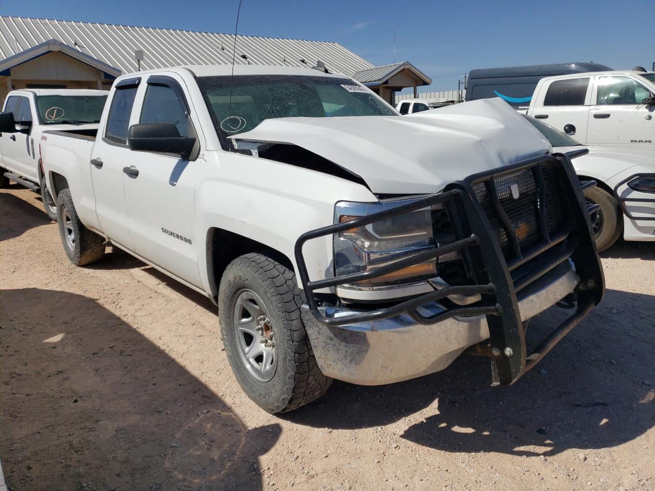 Photo 3 VIN: 1GCVKNEC4HZ210270 - CHEVROLET SILVERADO 