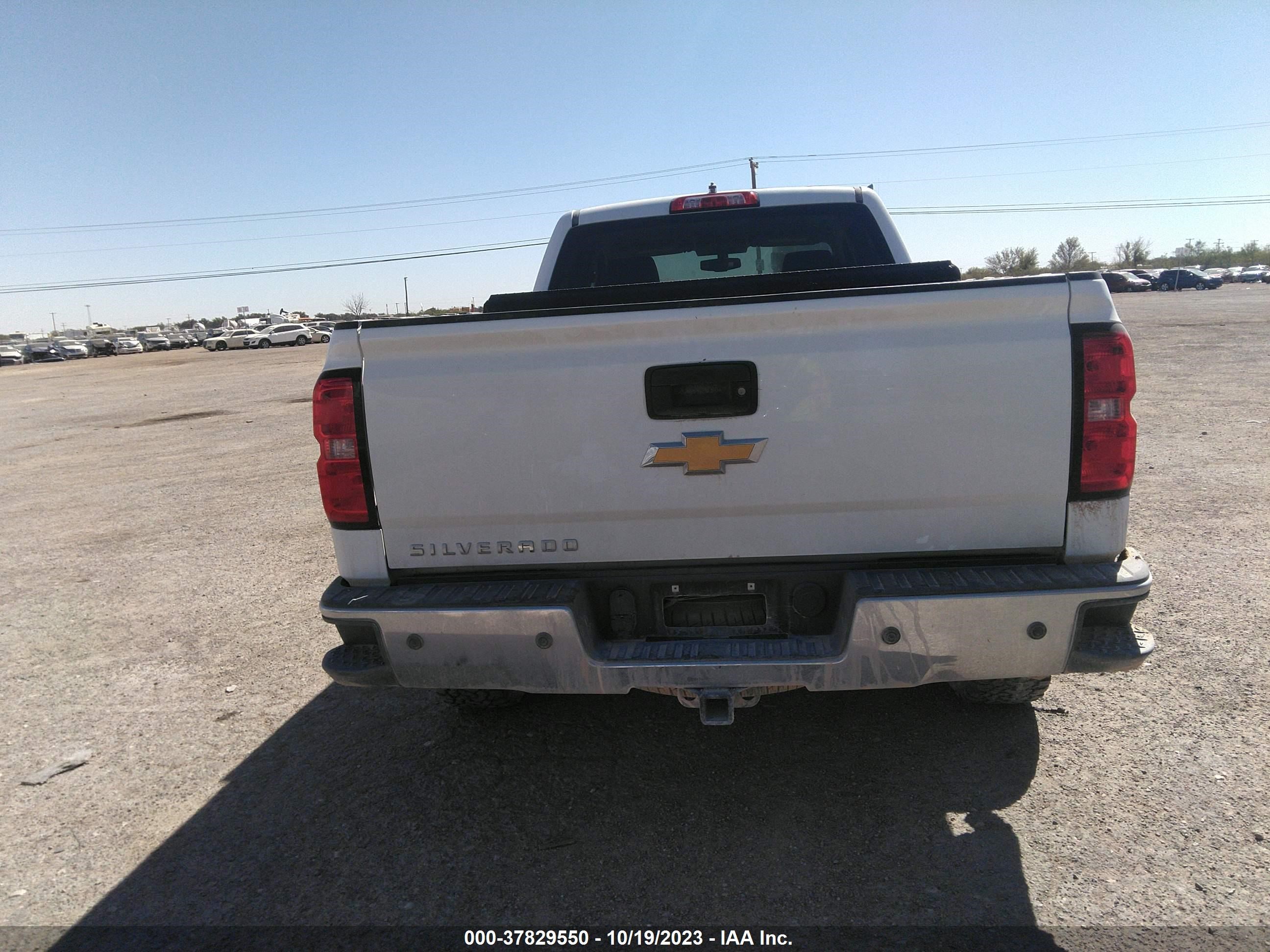 Photo 15 VIN: 1GCVKNEC5JZ344615 - CHEVROLET SILVERADO 