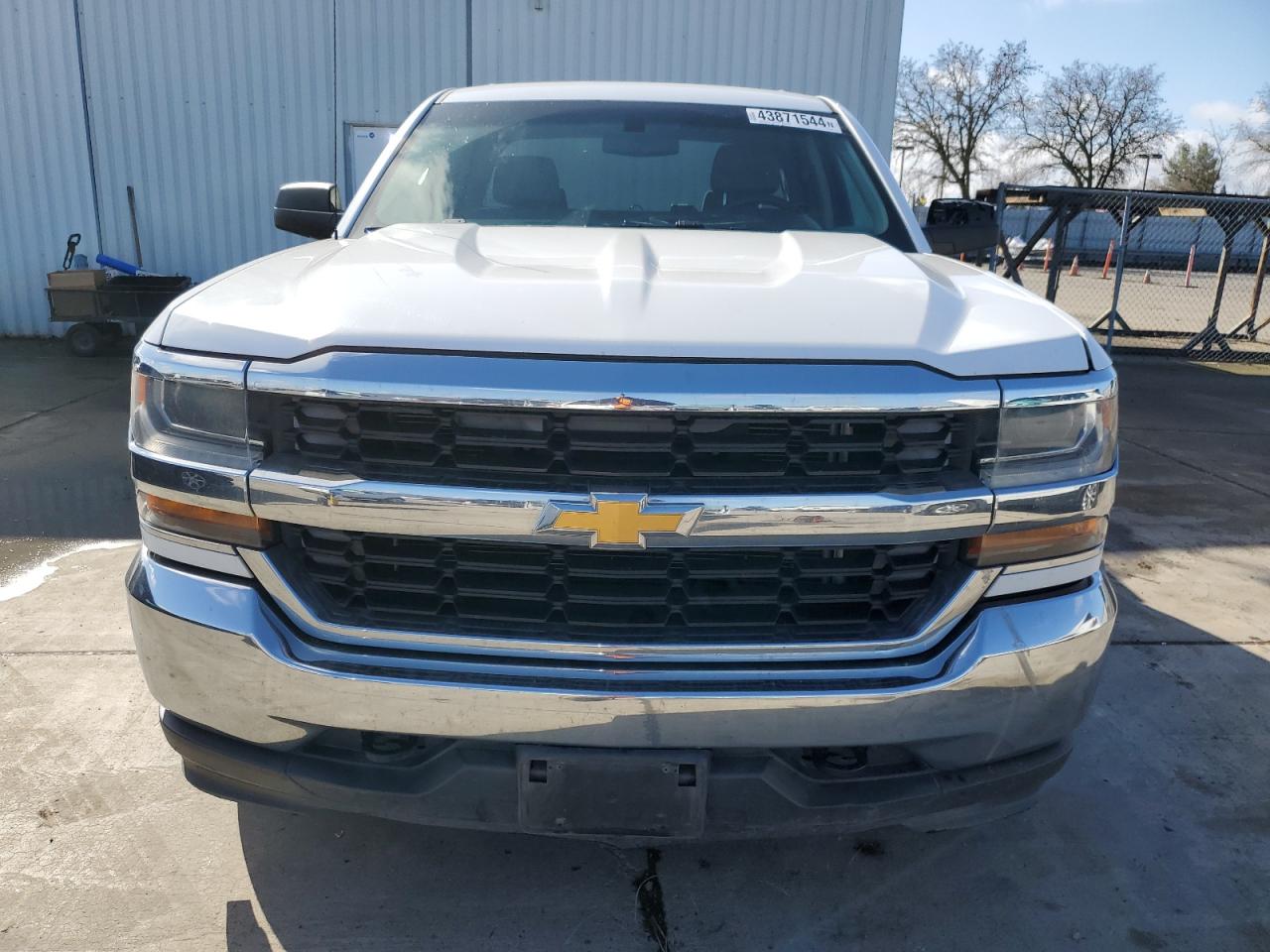 Photo 4 VIN: 1GCVKNEC7GZ235534 - CHEVROLET SILVERADO 