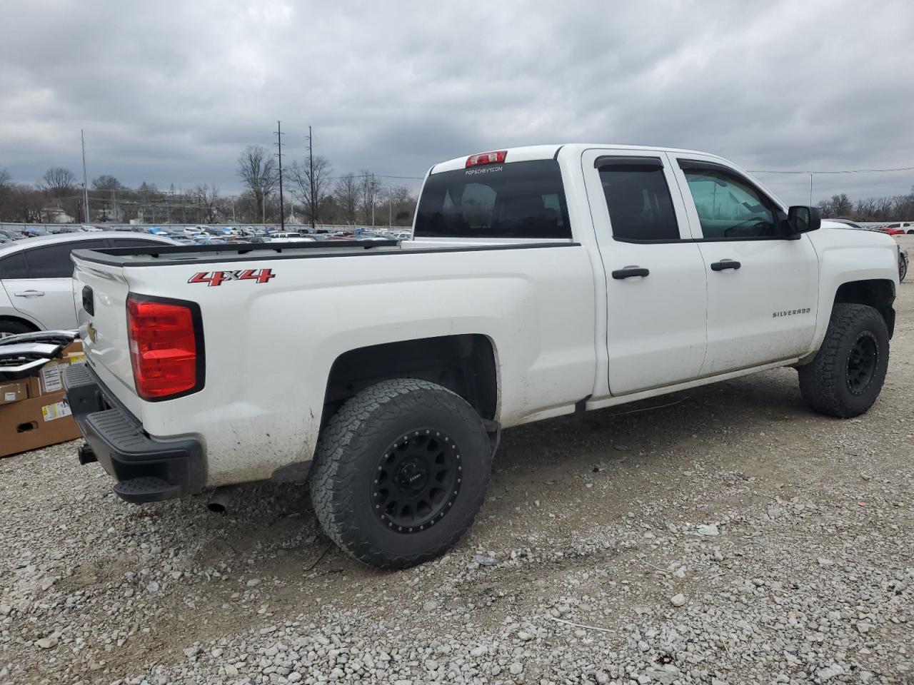 Photo 2 VIN: 1GCVKNEC7JZ175990 - CHEVROLET SILVERADO 