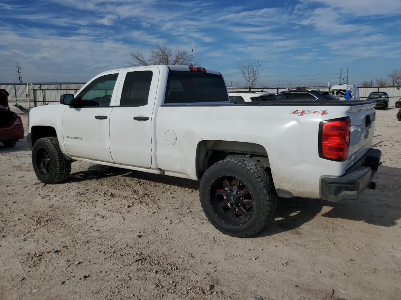 Photo 1 VIN: 1GCVKNEC9HZ333367 - CHEVROLET SILVERADO 