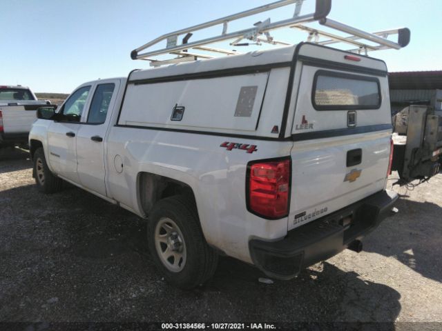 Photo 2 VIN: 1GCVKNECXJZ180049 - CHEVROLET SILVERADO 1500 