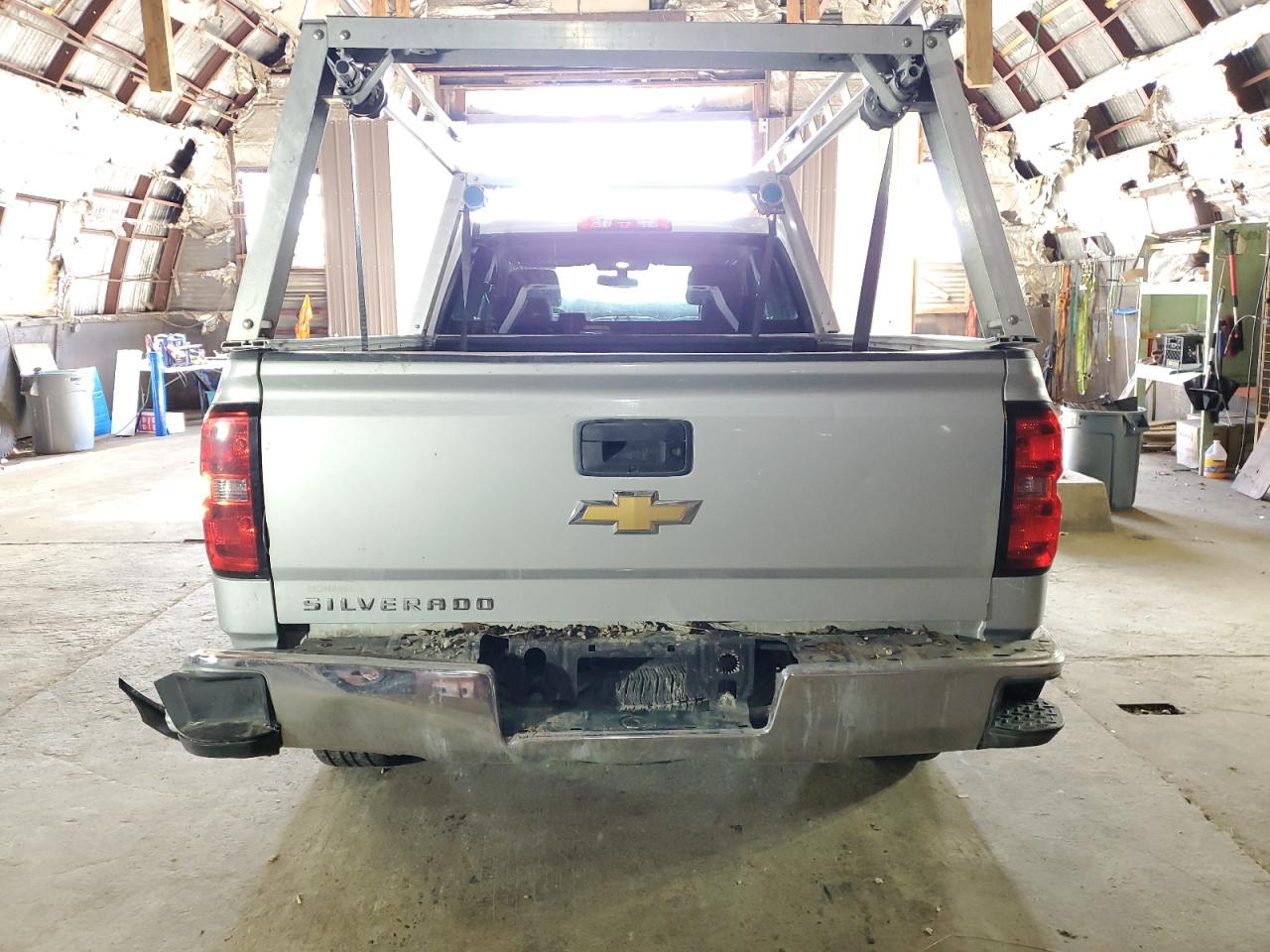 Photo 5 VIN: 1GCVKNEH2JZ373985 - CHEVROLET SILVERADO 