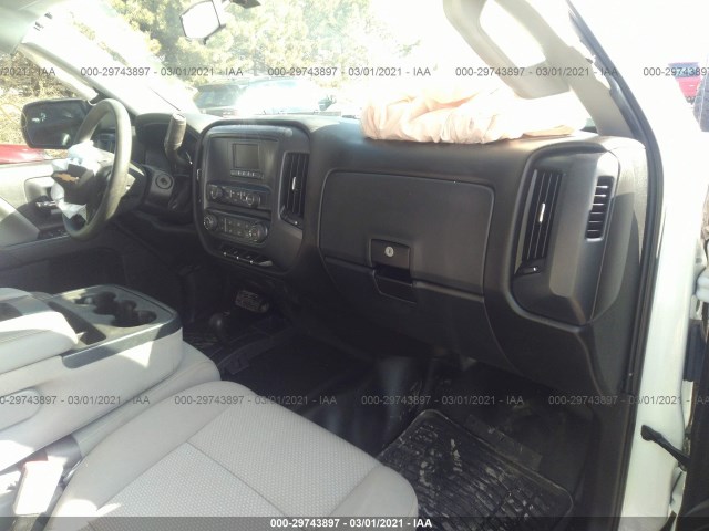 Photo 4 VIN: 1GCVKNEH7HZ260060 - CHEVROLET SILVERADO 1500 