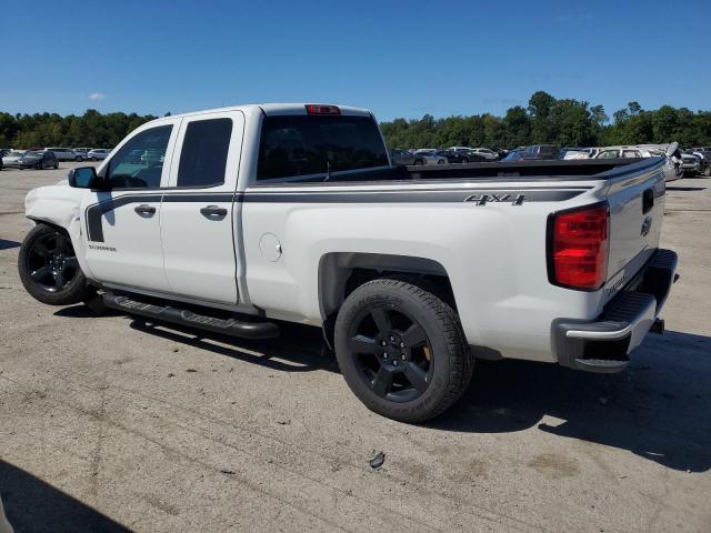 Photo 1 VIN: 1GCVKPEC2JZ320199 - CHEVROLET SILVERADO 