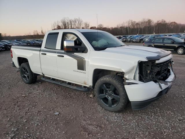 Photo 3 VIN: 1GCVKPEC3HZ370653 - CHEVROLET SILVERADO 