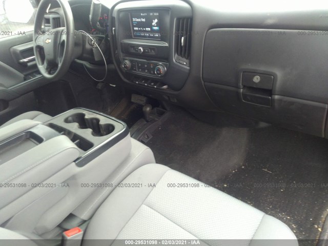 Photo 4 VIN: 1GCVKPECXJZ381378 - CHEVROLET SILVERADO 1500 