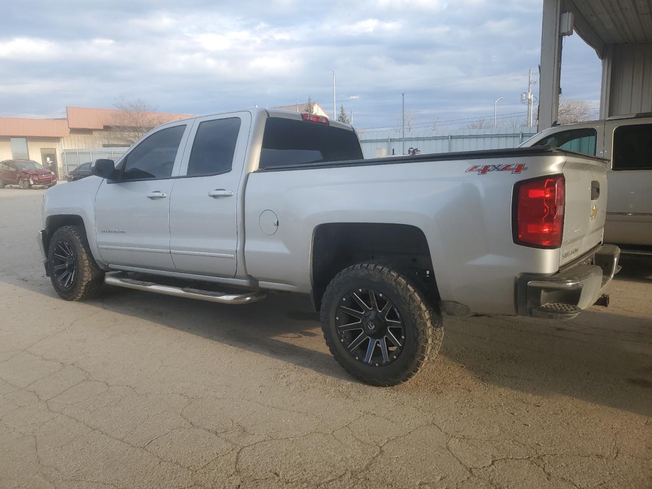 Photo 1 VIN: 1GCVKREC0GZ222051 - CHEVROLET SILVERADO 