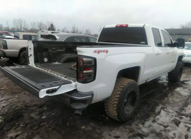 Photo 3 VIN: 1GCVKREC0HZ220088 - CHEVROLET SILVERADO 1500 