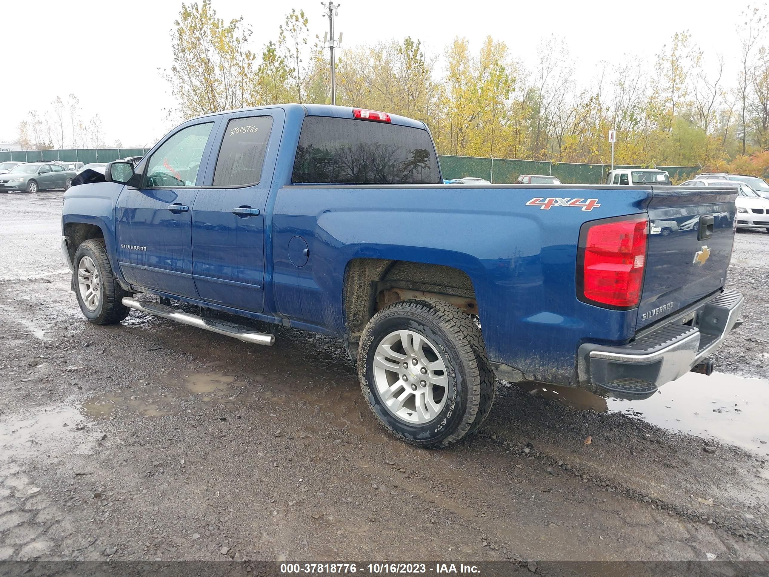 Photo 2 VIN: 1GCVKREC0HZ318859 - CHEVROLET SILVERADO 