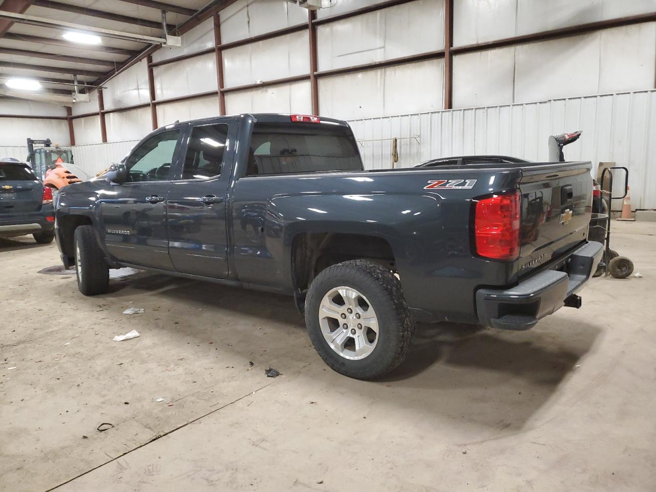 Photo 1 VIN: 1GCVKREC0HZ390936 - CHEVROLET SILVERADO 