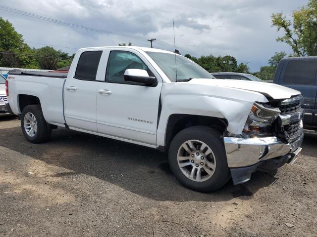 Photo 3 VIN: 1GCVKREC0JZ116609 - CHEVROLET SILVERADO 