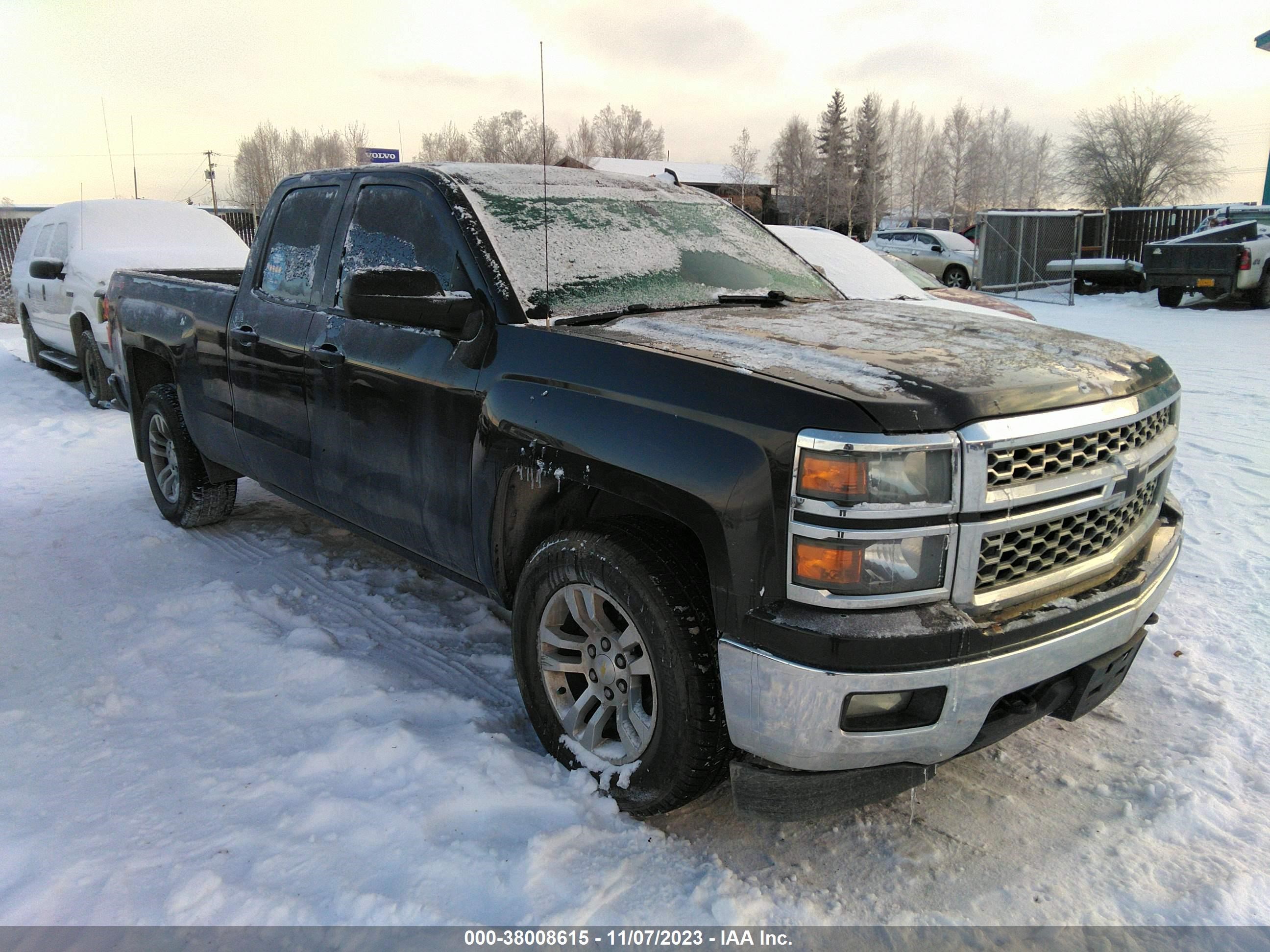 Photo 0 VIN: 1GCVKREC1EZ130962 - CHEVROLET SILVERADO 