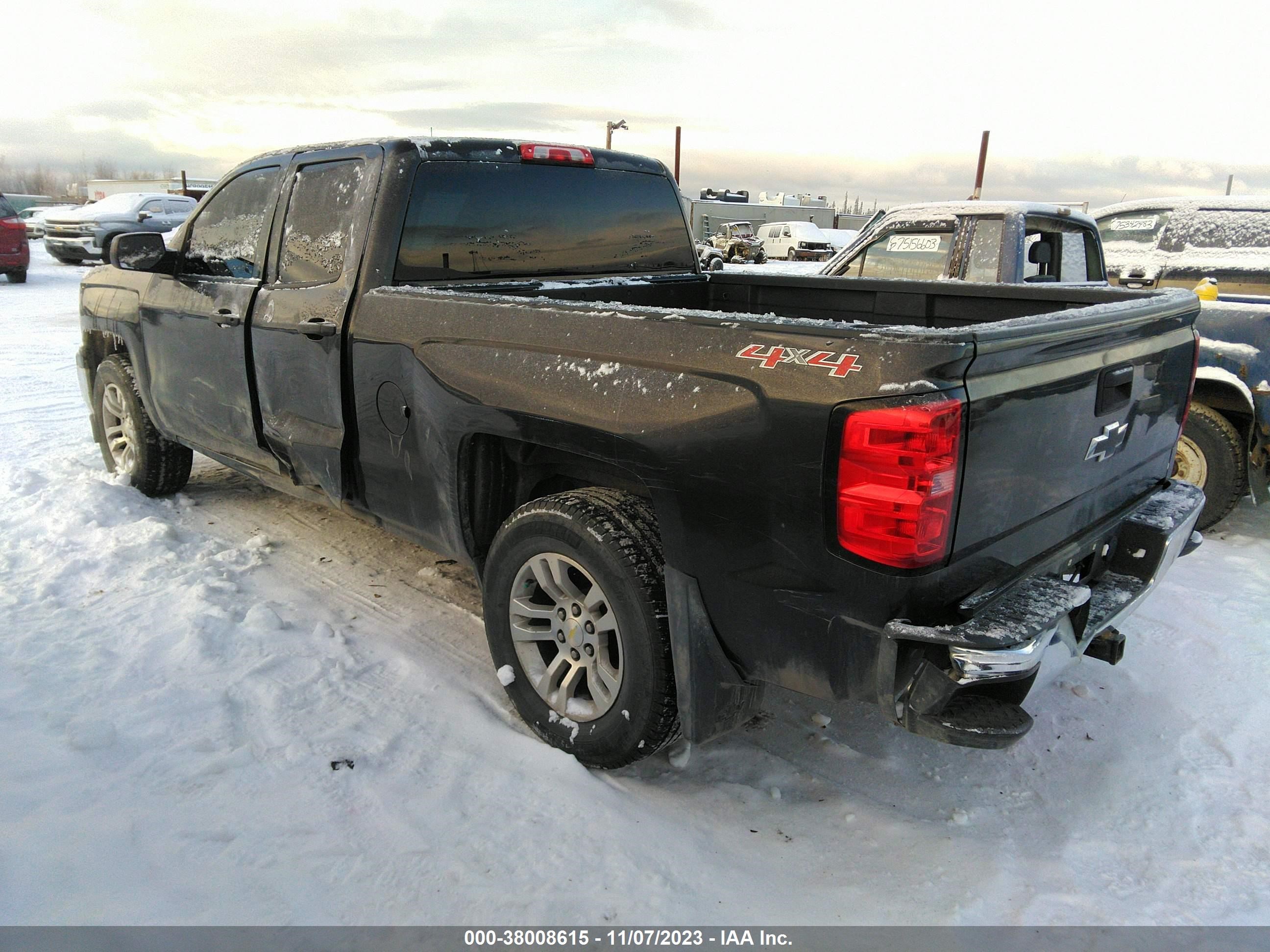 Photo 2 VIN: 1GCVKREC1EZ130962 - CHEVROLET SILVERADO 