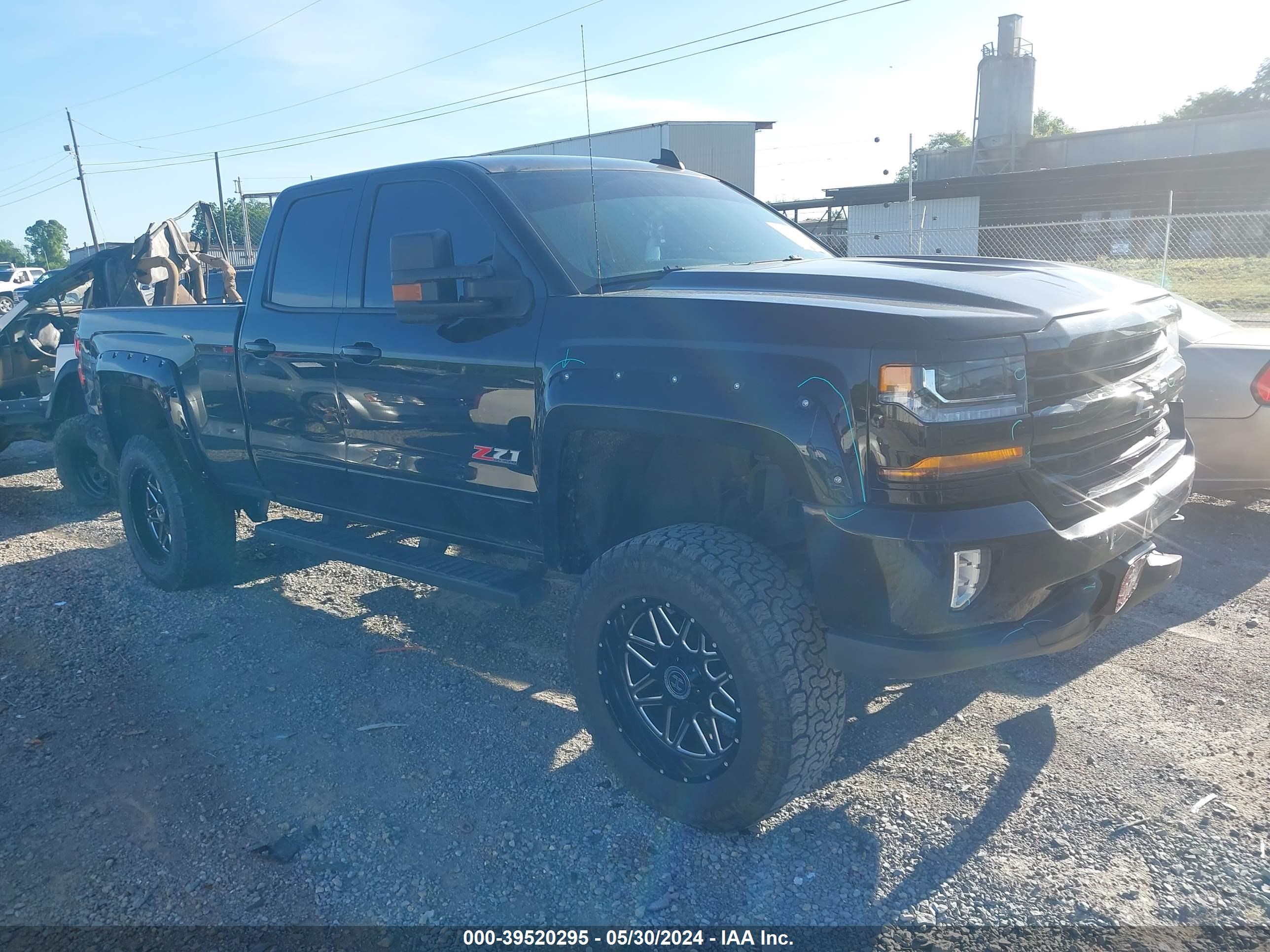 Photo 0 VIN: 1GCVKREC1HZ248062 - CHEVROLET SILVERADO 