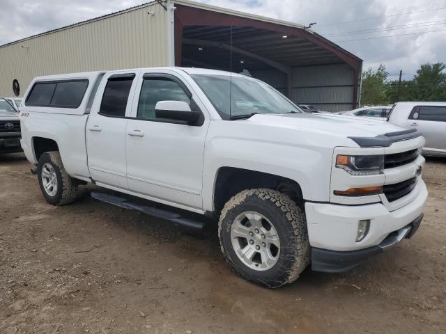 Photo 3 VIN: 1GCVKREC1HZ312133 - CHEVROLET SILVERADO 