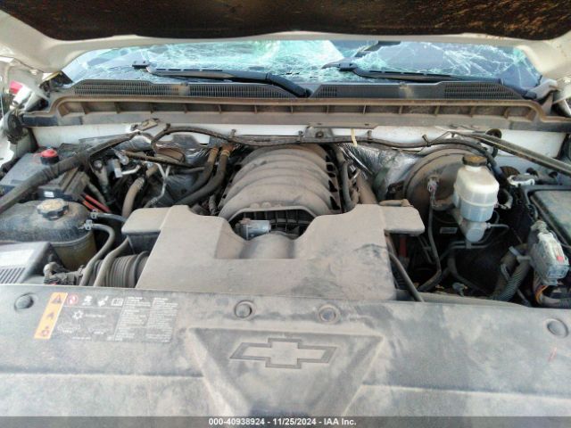 Photo 9 VIN: 1GCVKREC1JZ266423 - CHEVROLET SILVERADO 