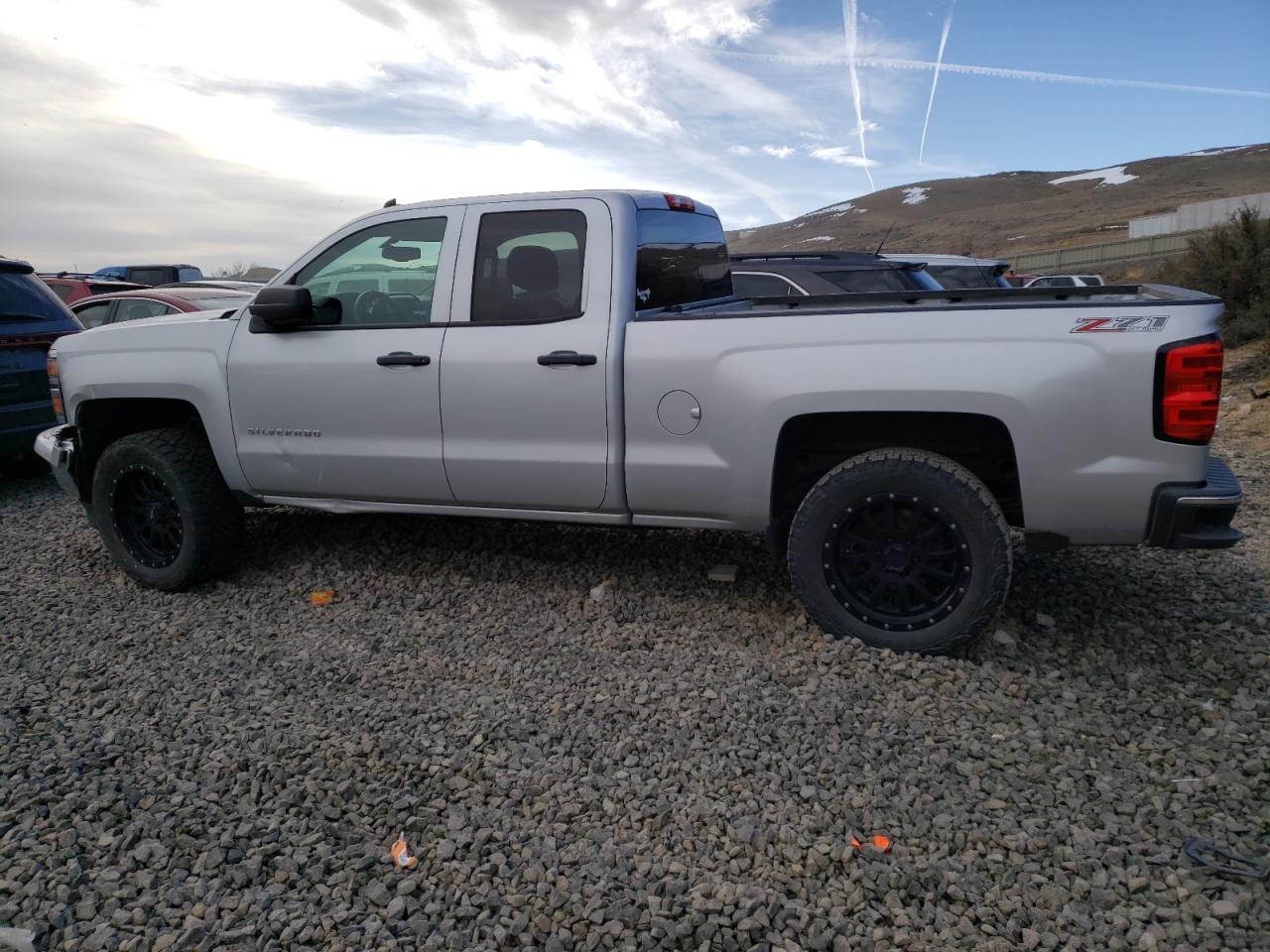 Photo 1 VIN: 1GCVKREC2EZ264279 - CHEVROLET SILVERADO 